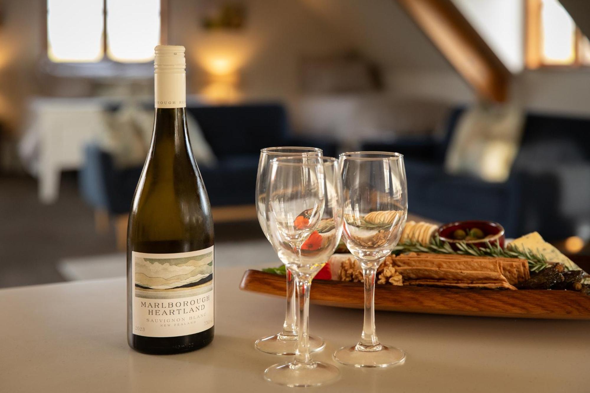 Ddog Vineyard & Bnb Renwick Exterior foto
